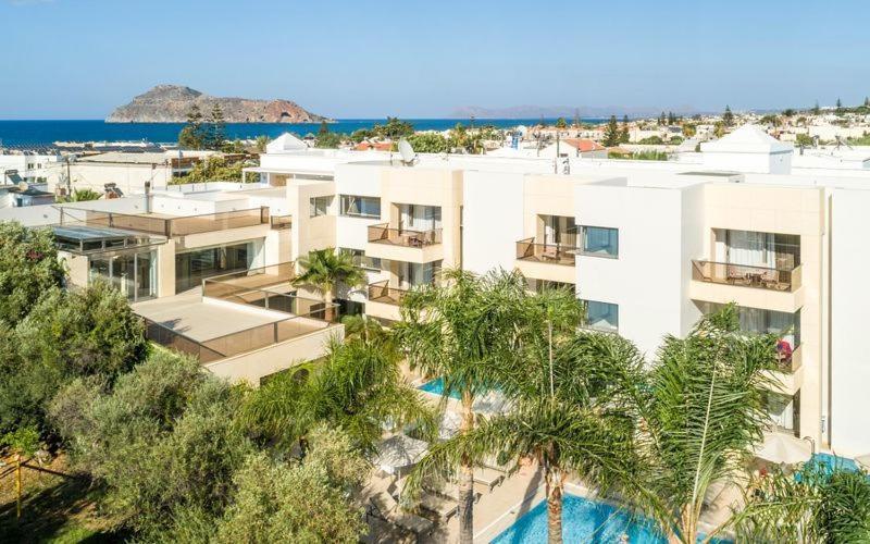 Summertime Boutique Hotel & Spa Platanés 外观 照片