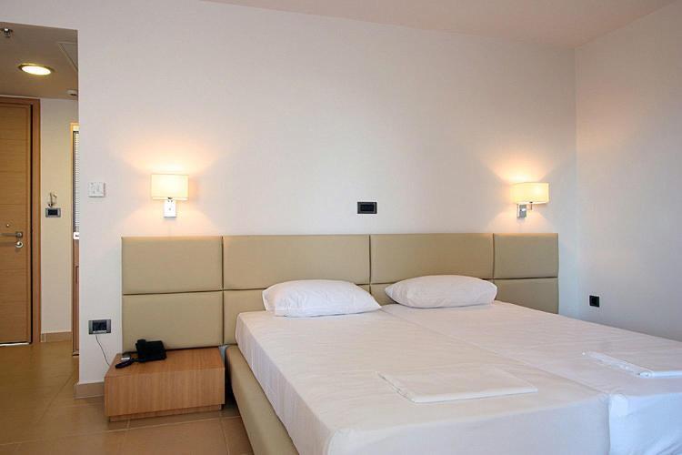Summertime Boutique Hotel & Spa Platanés 外观 照片