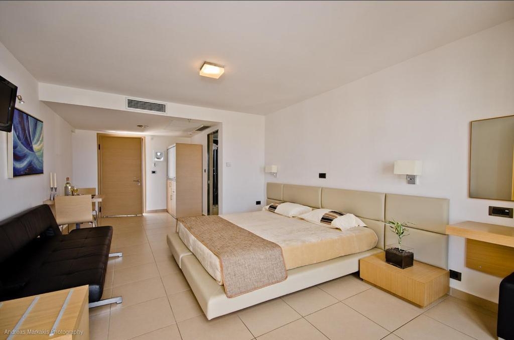 Summertime Boutique Hotel & Spa Platanés 外观 照片